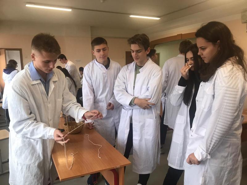 Школа №1354 вошла в топ-300 лучших школ России