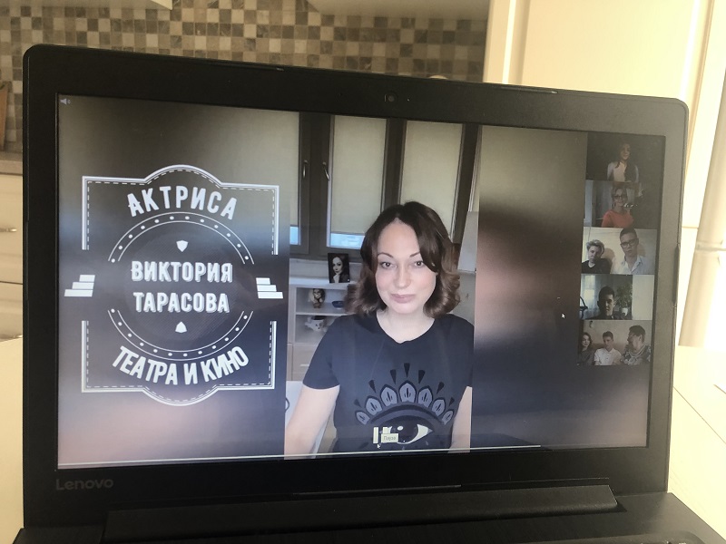 Известные актеры поздравили выпускников Новой Москвы