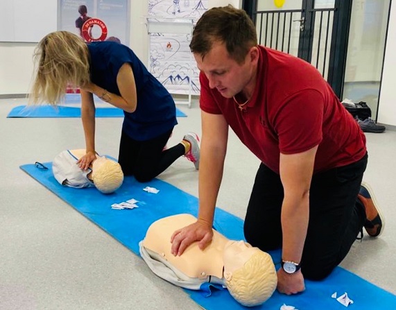 После похода в горы интенсив по первой помощи