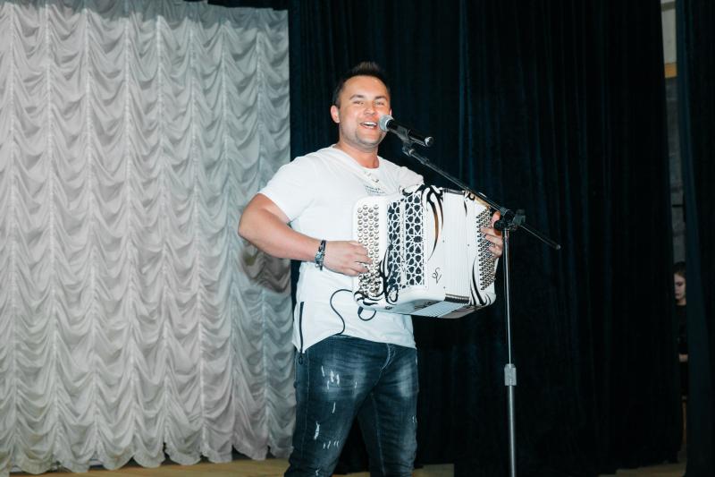 Творческая группа ЦОК ВКС представила концертную программу «Служу России!» для офицеров ВКС