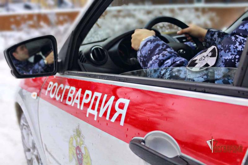 В Орловской области росгвардейцы ежедневно отрабатывают порядка 15 «тревожных» сигналов