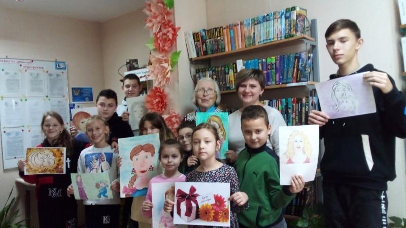 «Родные руки берегут домашний ласковый уют»