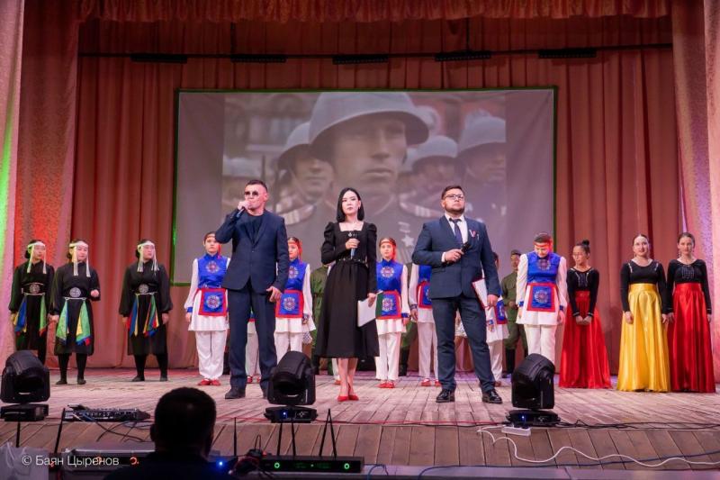 Министерство культуры Бурятии -
Кинотеатр в селе Петропавловка получил поддержку Фонда кино