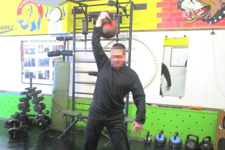 В мурмашинской колонии прошёл турнир по гиревому спорту среди осуждённых