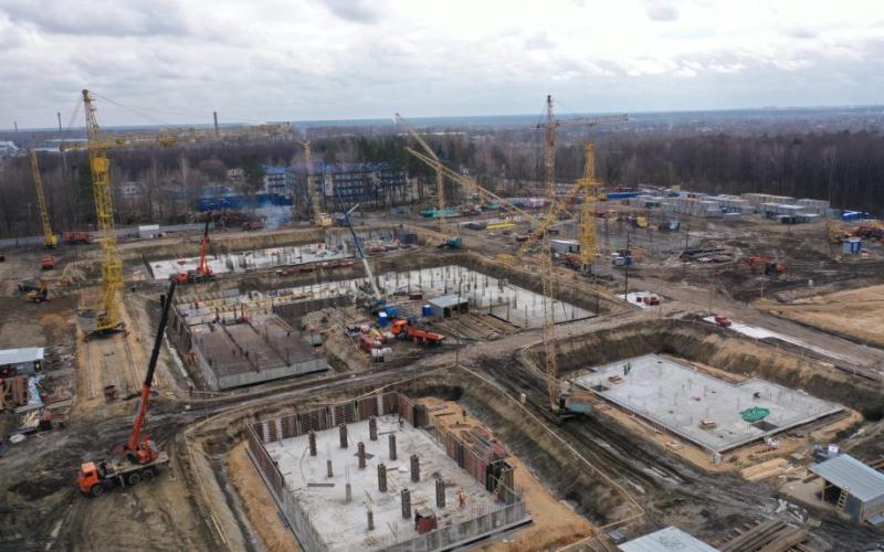 Будущий госпиталь в Брянске обретает фундамент