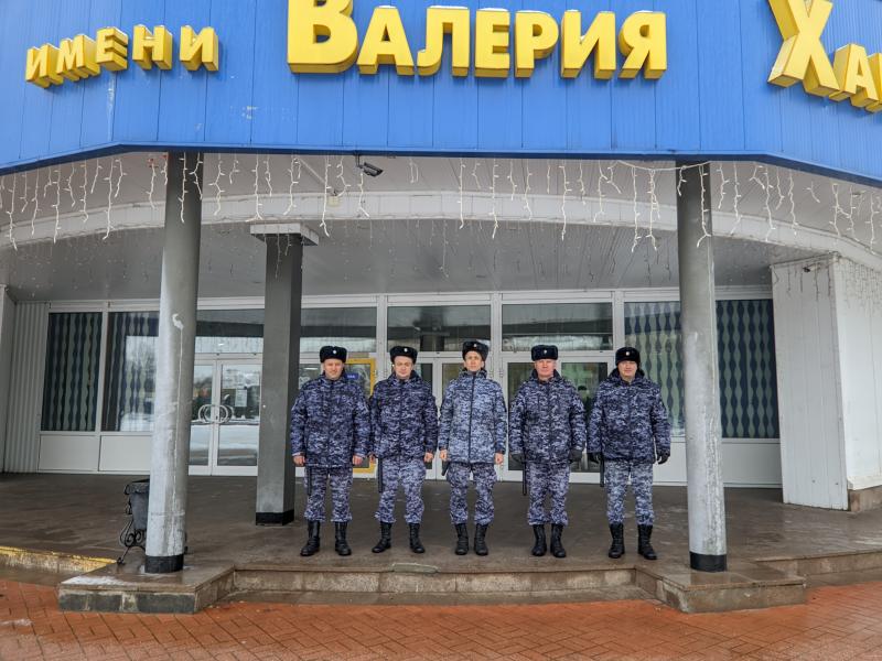 Первенство по хоккею