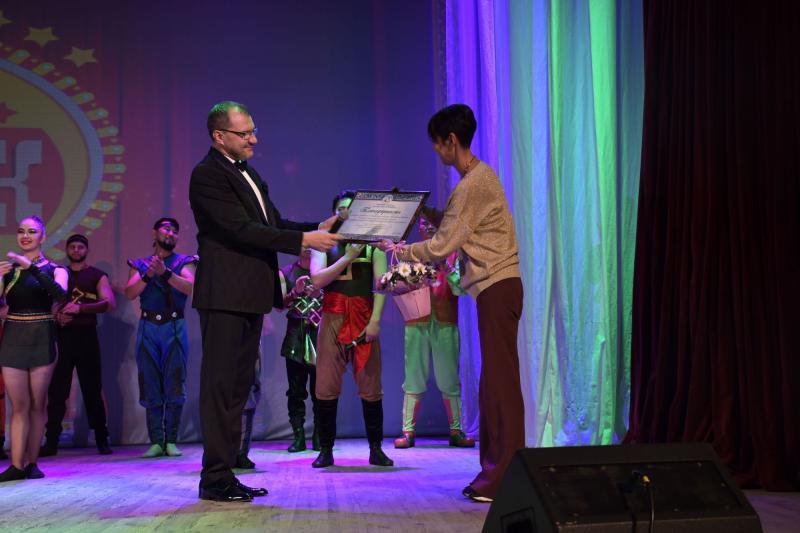 Дети, Россия, Культура, Гастроли, 2023 - министр культуры Бурятии Соелма Дагаева,  министерство культуры Бурятии: 