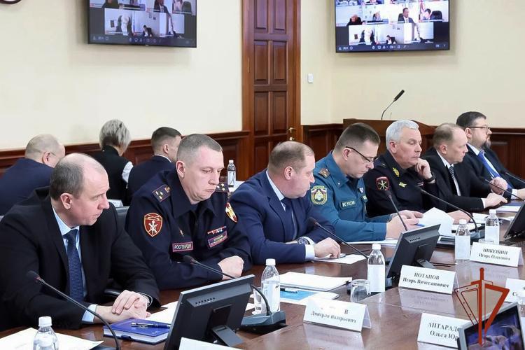 Начальник Управления Росгвардии по Республике Алтай принял участие в заседании антитеррористической комиссии региона
