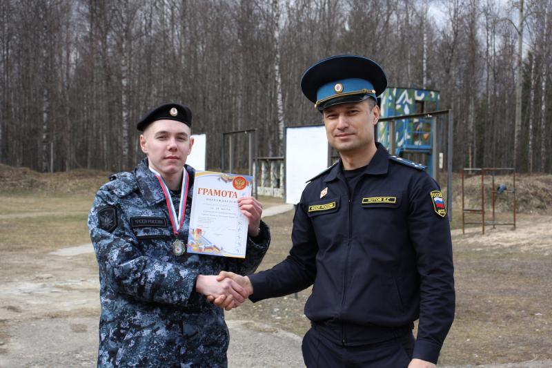 В УФССП России по Республике Марий Эл прошел чемпионат по служебному биатлону