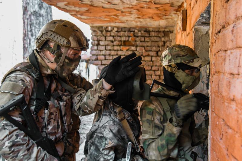 В Кузбассе при участии Росгвардии прошел турнир по страйкболу, посвященный 80-годовщине Победы