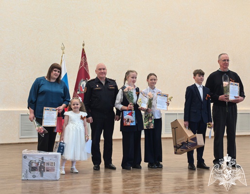 Ульяновские росгвардейцы поздравили победителей детского творческого конкурса, приуроченного ко Дню Победы