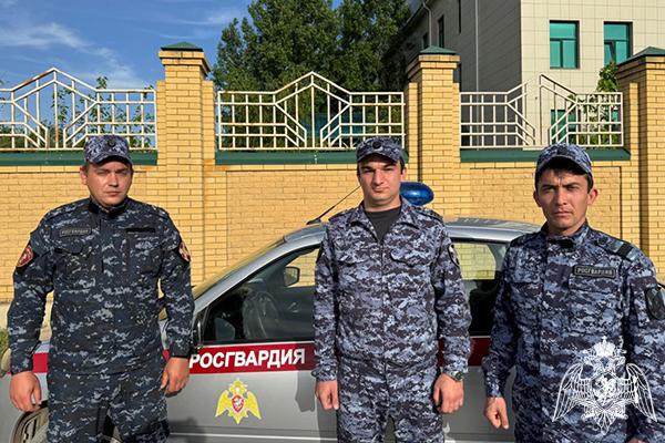 В Нефтекумске росгвардейцы помогли найти пропавшего ребенка