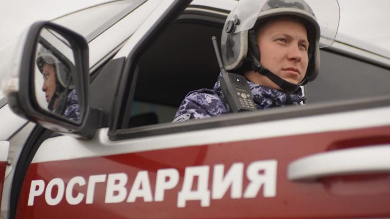 В Саранске росгвардейцы задержали подозреваемых в нанесении побоев гражданину