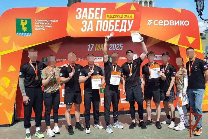 Команда ОМОН «Баргузин» заняла призовое место в ежегодной легкоатлетической эстафете, посвященной 80 -летию Победы в Великой Отечественной войне
