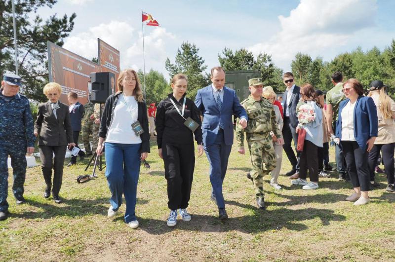 В Мордовии росгвардейцы приняли участие в открытии регионального этапа военно-патриотической игры «Зарница 2.0»