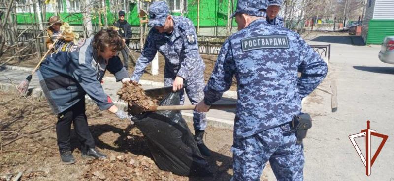 Росгвардия проводит комплекс пожарно-профилактических мероприятий по подготовке подведомственных объектов к весенне-летнему пожароопасному периоду