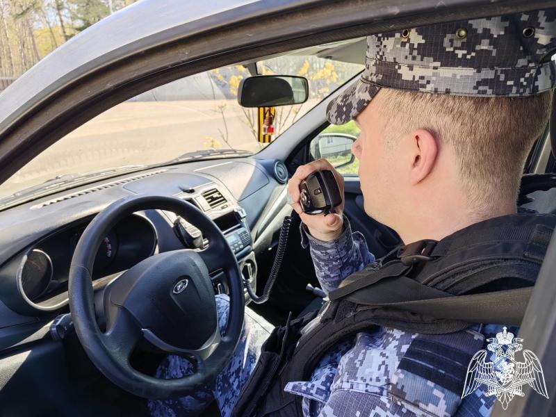 Более 320 раз за неделю брянские росгвардейцы выезжали по сигналу «тревога»