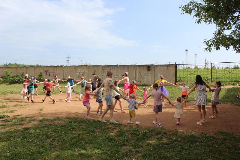 Командование Кировского соединения Росгвардии организовало праздник, посвященный Дню защиты детей