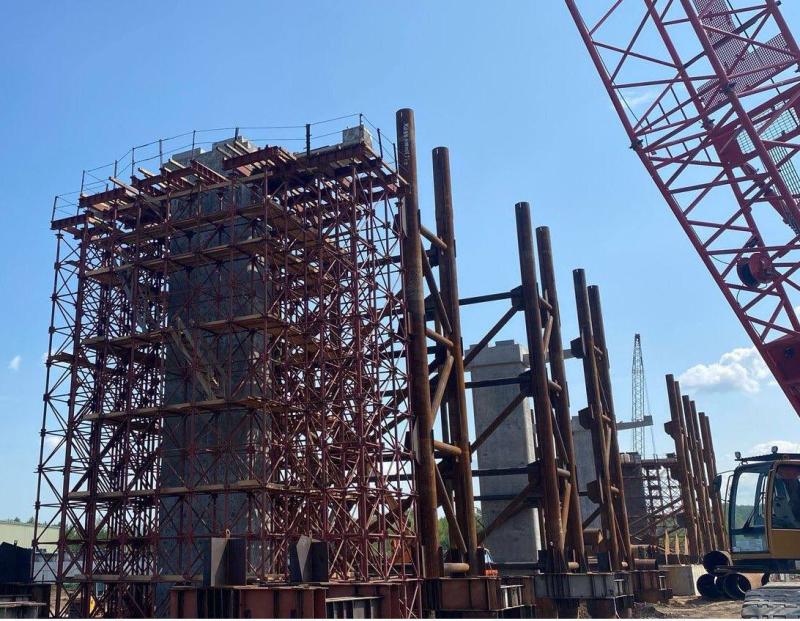 Мост через Каму: строится стапель