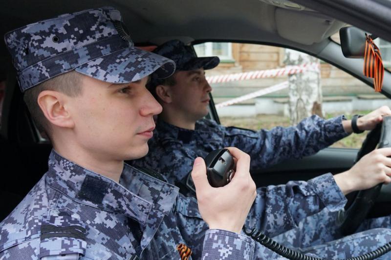 Росгвардейцы пресекли противоправные действия горожанина после его угроз по телефону бывшей сожительнице