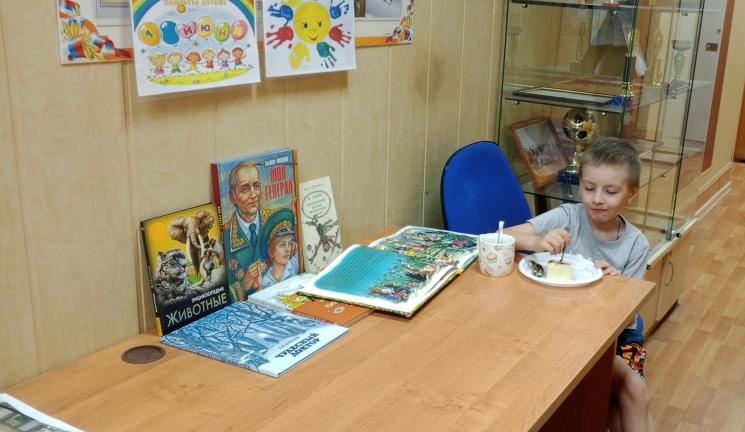 Конкурс детских рисунков ко Дню защиты детей