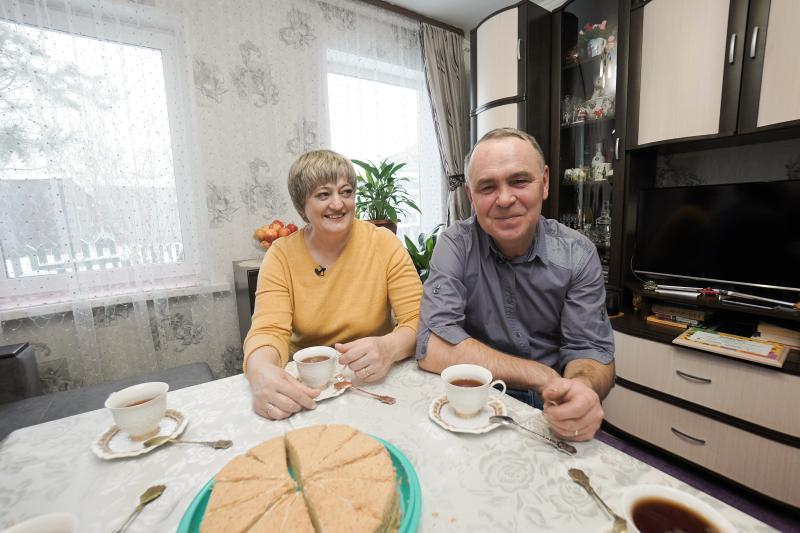 Железнодорожник на выигрыш в лотерею от «Столото» помог дочерям с жильем: история удачи семьи из Новосибирска