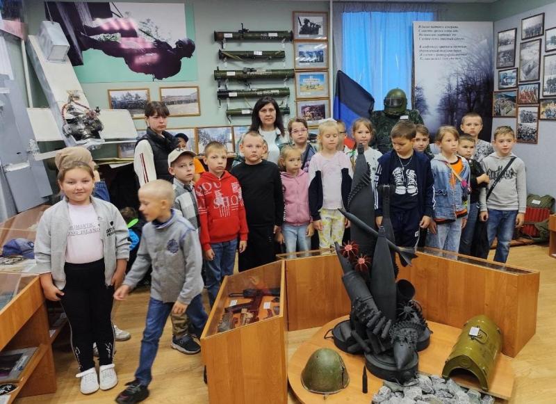 В Мордовии рузаевские школьники побывали в гостях у спецподразделения Росгвардии