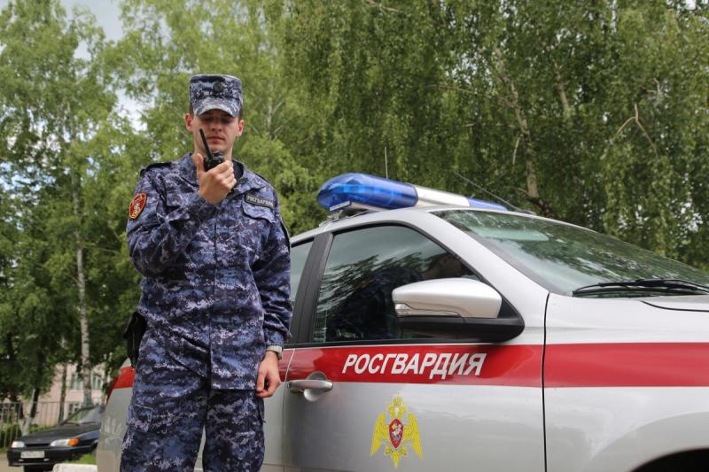 Росгвардейцы задержали жителя Саранска, нарушавшего общественный порядок в кафе