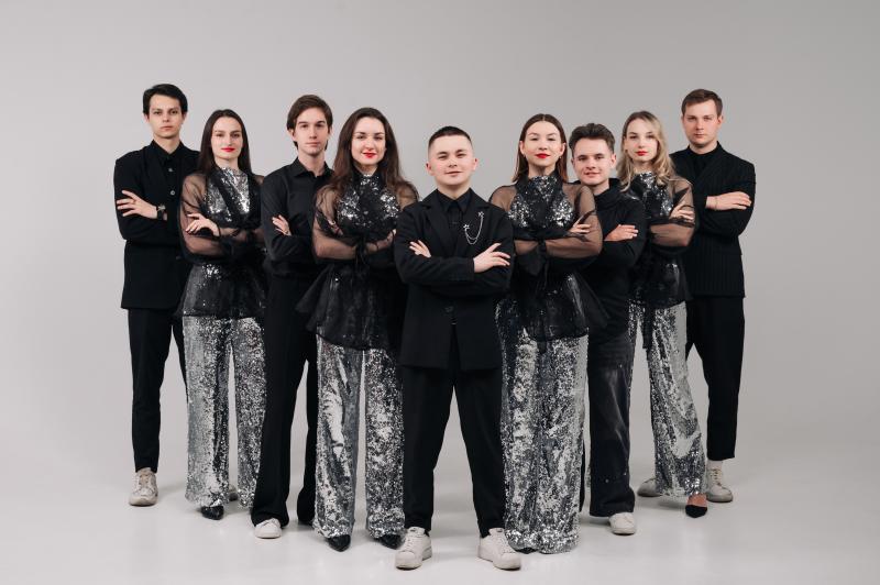 Ансамбль «Мы команда» из Рязани получил уникальный подарок для развития карьеры от организаторов фестиваля «Большая сцена»