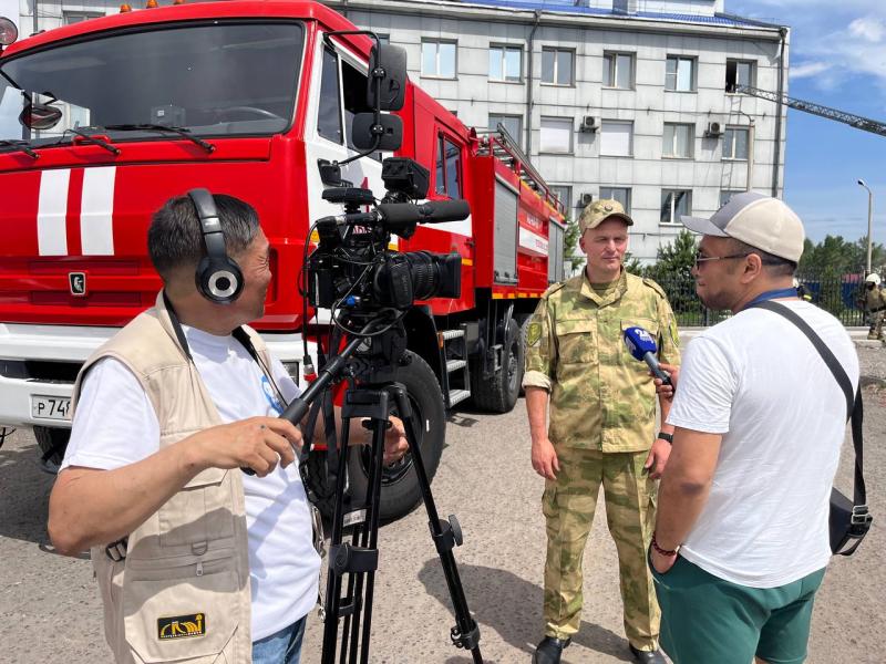 Пожарно-тактические занятия состоялись в здании Управления Росгвардии по Республике Тыва