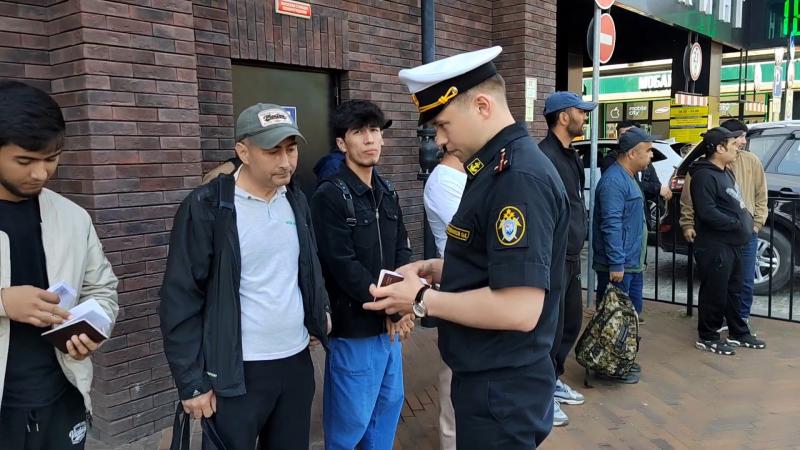 ????‍♂️Военные следователи провели очередной рейд по выявлению и постановке на воинский учет экс-мигрантов.