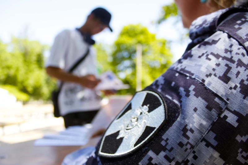 Росгвардейцы приняли участие в федеральном этапе Всероссийской ярмарки трудоустройства в Геническе