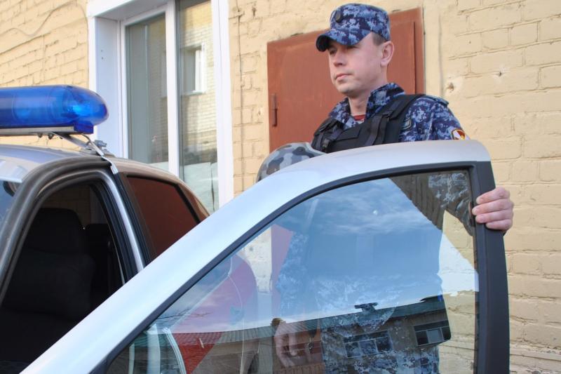 Росгвардейцы задержали горожанина, нарушавшего правопорядок в медицинском учреждении