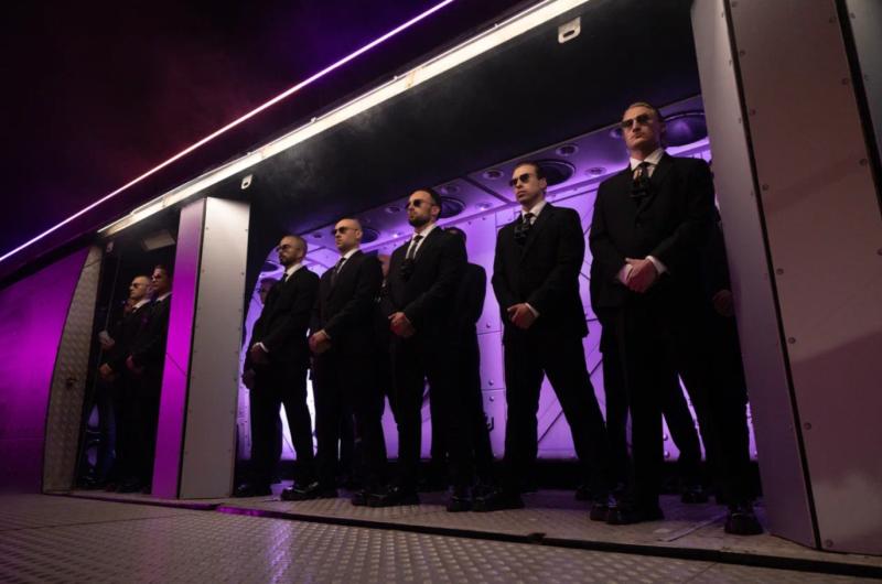 Нас не догонят: звёзды убегают от людей в чёрном в новом спортивно-развлекательном шоу «Погоня» на ТНТ