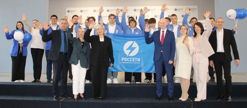 В смоленском филиале «Россети Центр» начал работу одиннадцатый трудовой сезон студенческих строительных отрядов