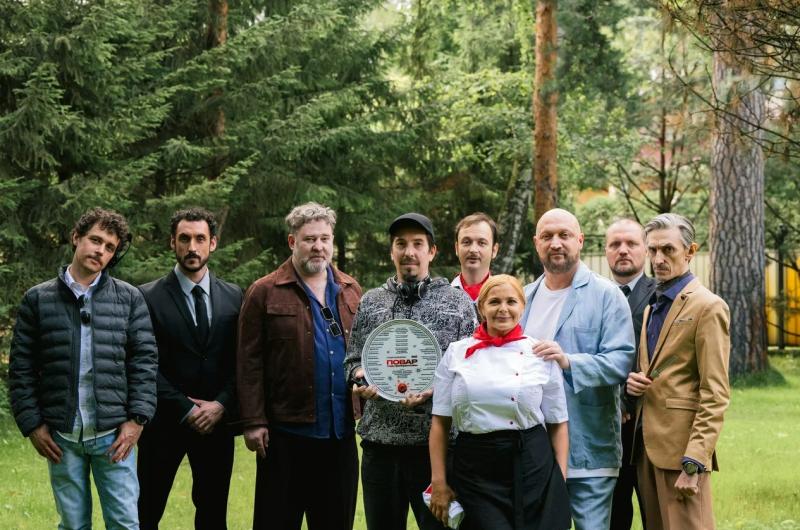 Телеканал ТНТ и студия SVERDLOVSK объявляют о завершении съёмок пилота комедии «Повар под прикрытием»