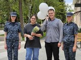 Сотрудники Росгвардии поздравили жителей Ставрополья с Днём семьи, любви и верности