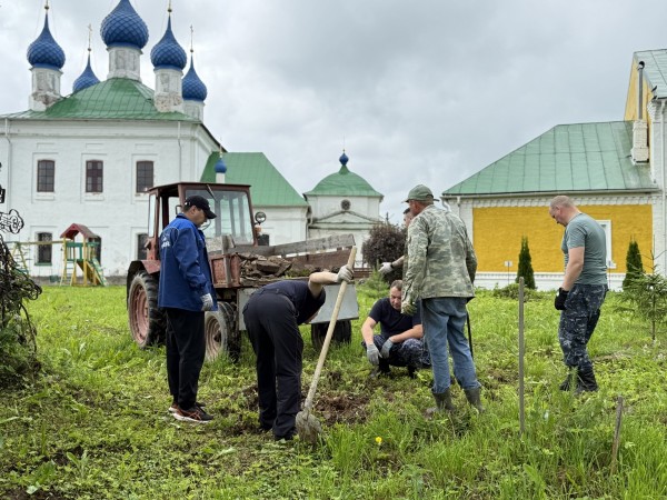 В Ярославле сотрудники Росгвардии посетили духовного наставника