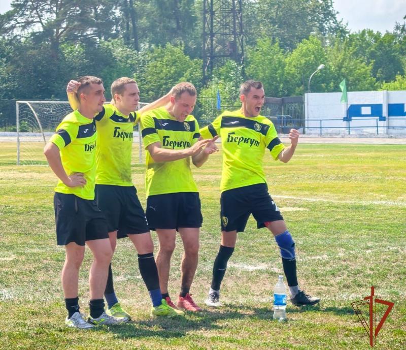 В ИРКУТСКОЙ ОБЛАСТИ ПРОШЛИ СОСТЯЗАНИЯ ПО МИНИ-ФУТБОЛУ СРЕДИ СОТРУДНИКОВ РОСГВАРДИИ