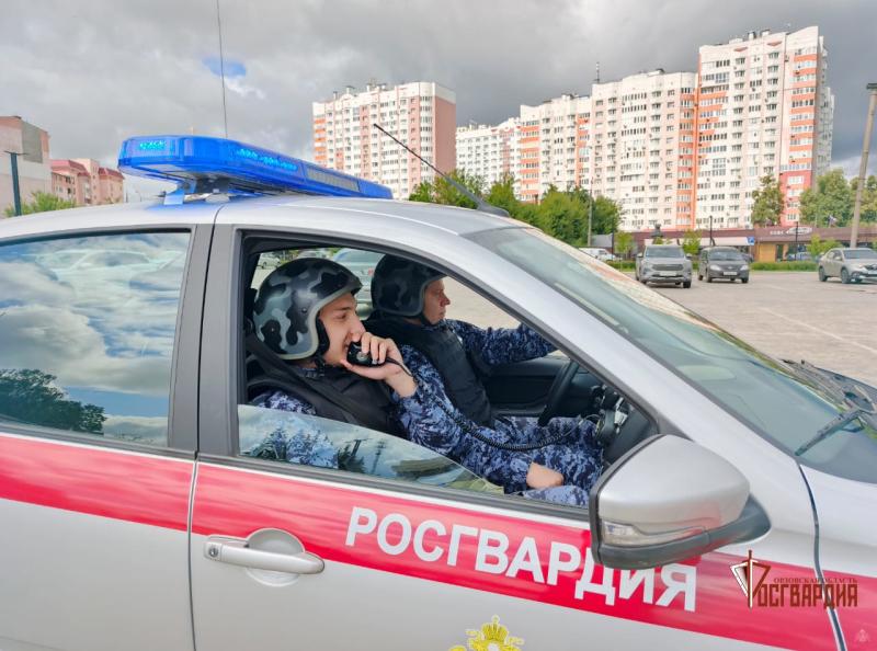 На территории базы отдыха росгвардейцы пресекли правонарушение