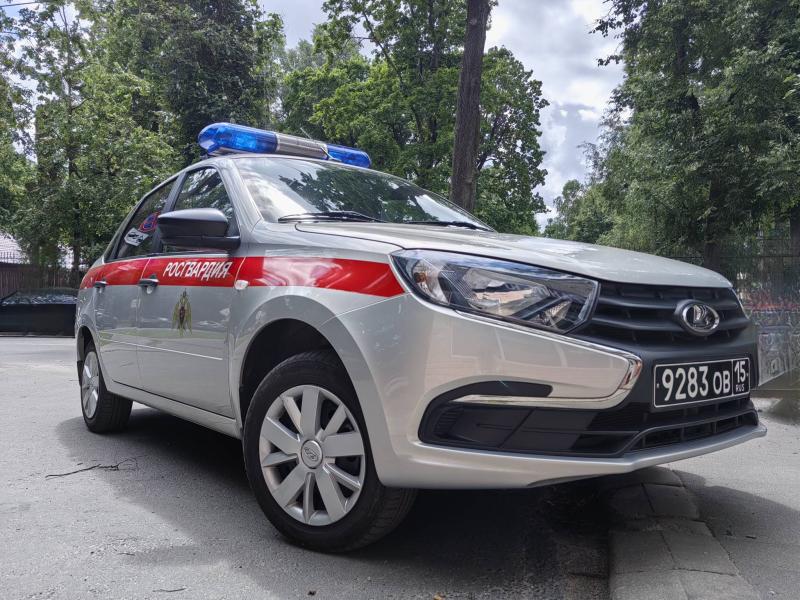 В Брянске росгвардейцы задержали подозреваемого в краже из магазина