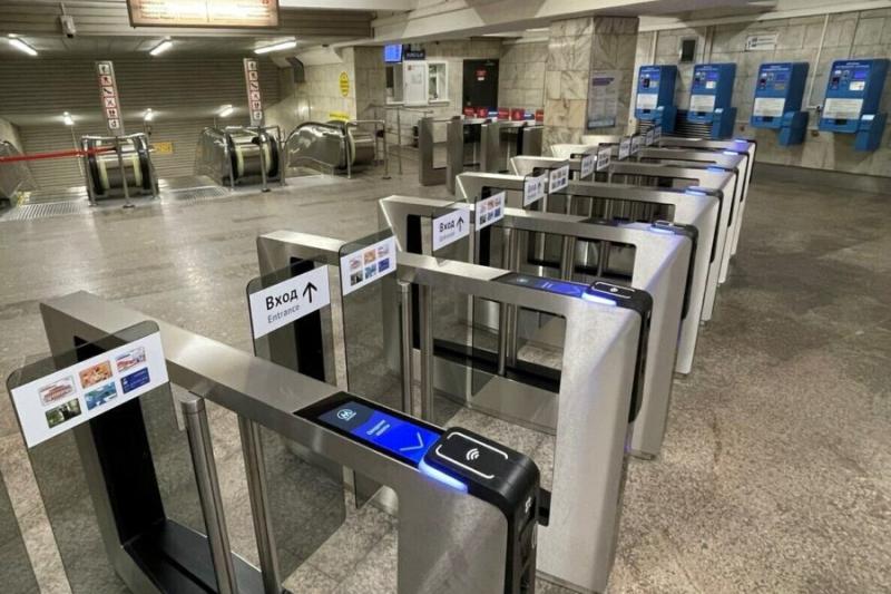 Инцидент с инвалидом в новосибирском метро обернулся служебным расследованием