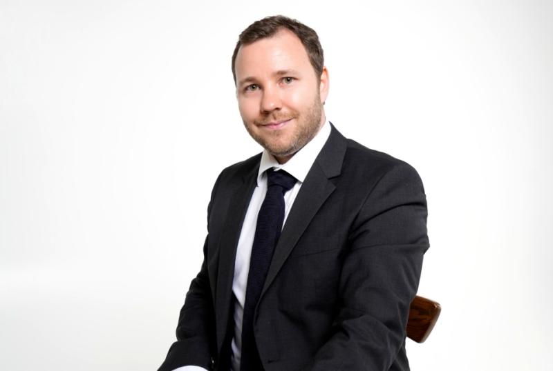 Офтальмолог Кирилл Светлаков: секреты здоровых глаз для тех, кто носит контактные линзы