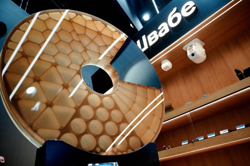 Более 40 сотрудников «Швабе» удостоены ведомственных и государственных наград в первом полугодии 2025 года