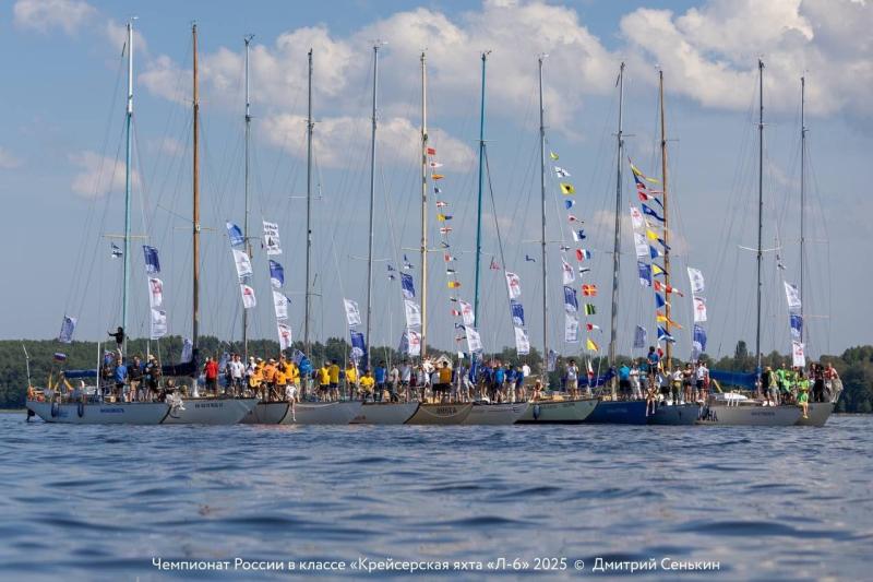 Яхтсмены из команды «Эволюции» завоевали серебро на Чемпионате России по парусному спорту