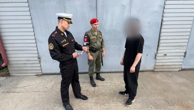 В Северодвинске военные следователи провели рейд по выявлению не вставших на воинский учет граждан