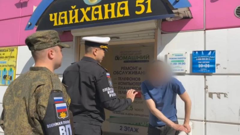 В Мурманске военные следователи провели рейд по выявлению не вставших на воинский учет граждан