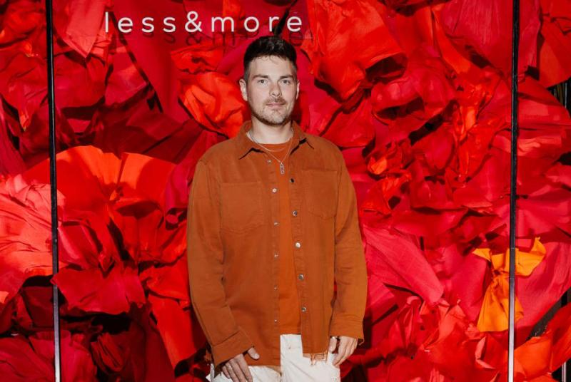 Travel-эксперт Тариел Гажиенко: куда можно бюджетно слетать осенью