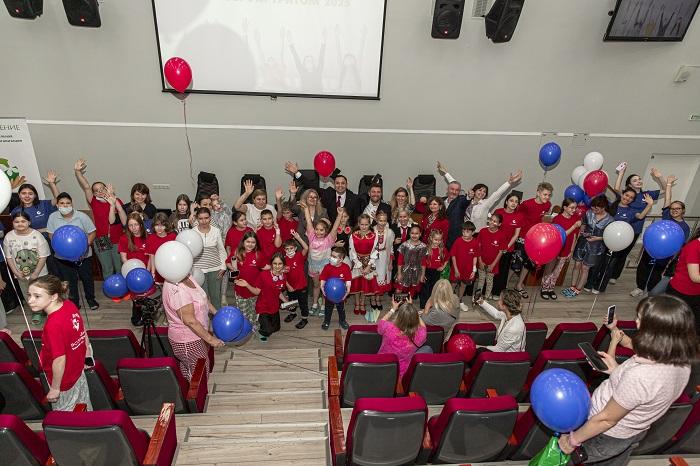 Месяц осведомлённости о ревматических болезнях: всемирный день борьбы с артритом отметили в России