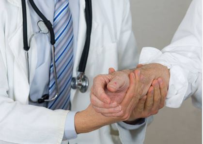 Заботьтесь о здоровье: новая кампания «Здоровая кожа – здоровые суставы» в Курской области